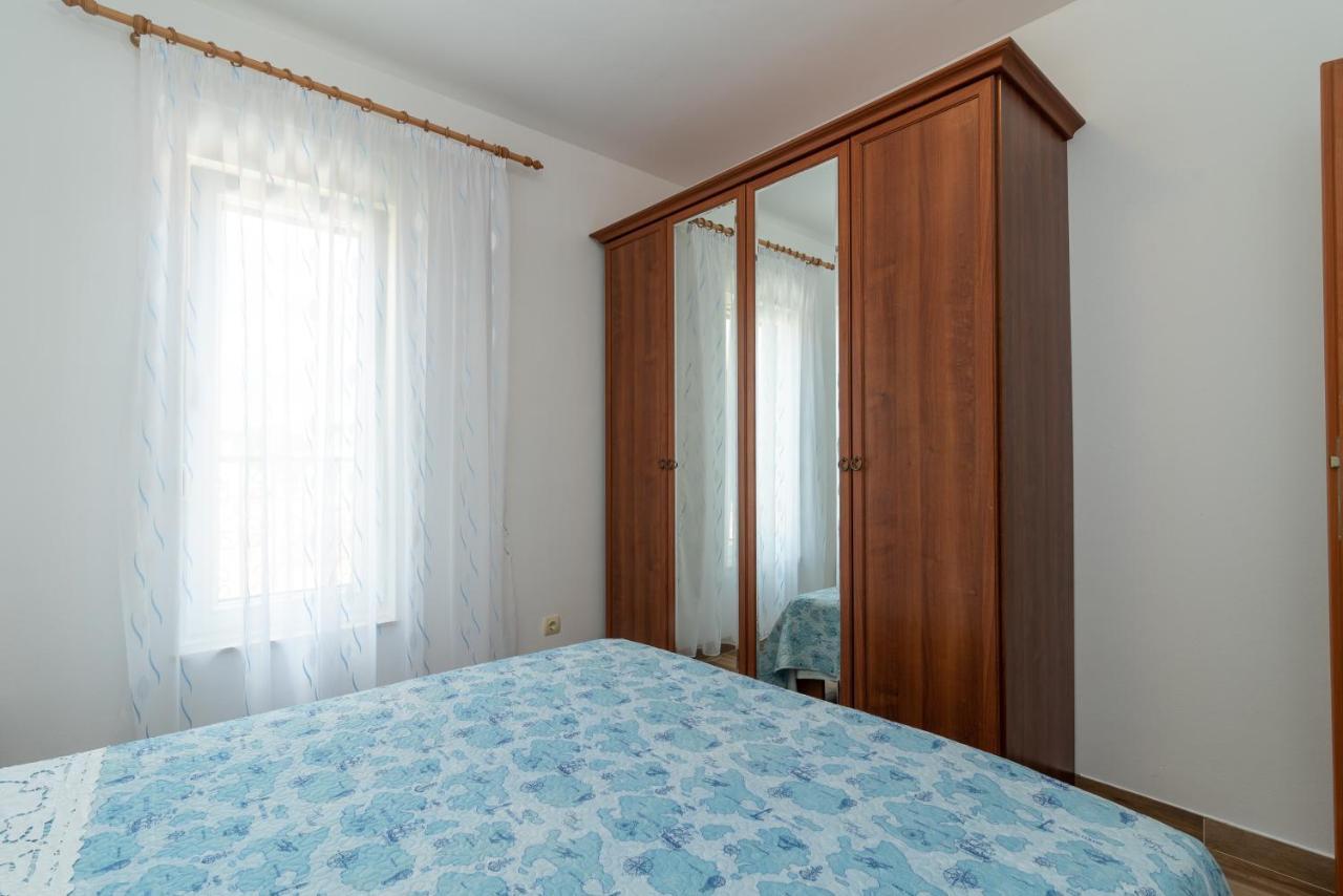 Apartman Dildo Trogir Exterior foto